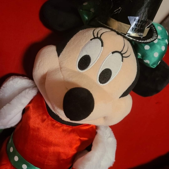 Disney Mickey and Minnie Mouse Holiday Greeters - Picture 3 of 4